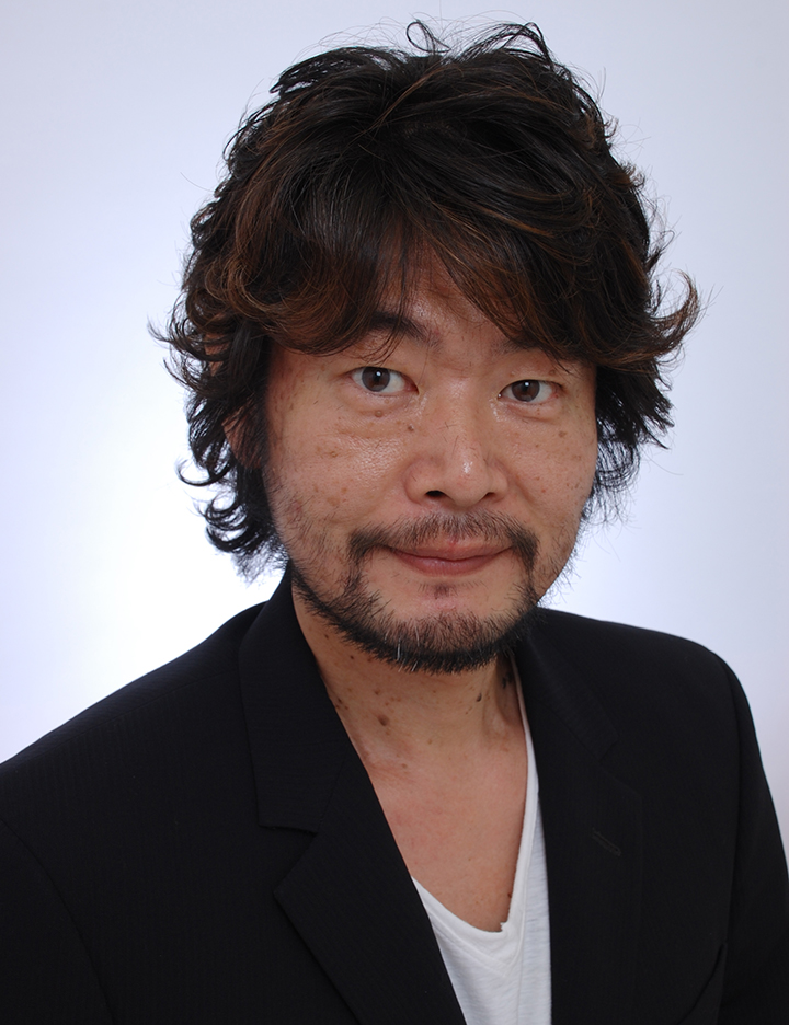 戸村　和俊