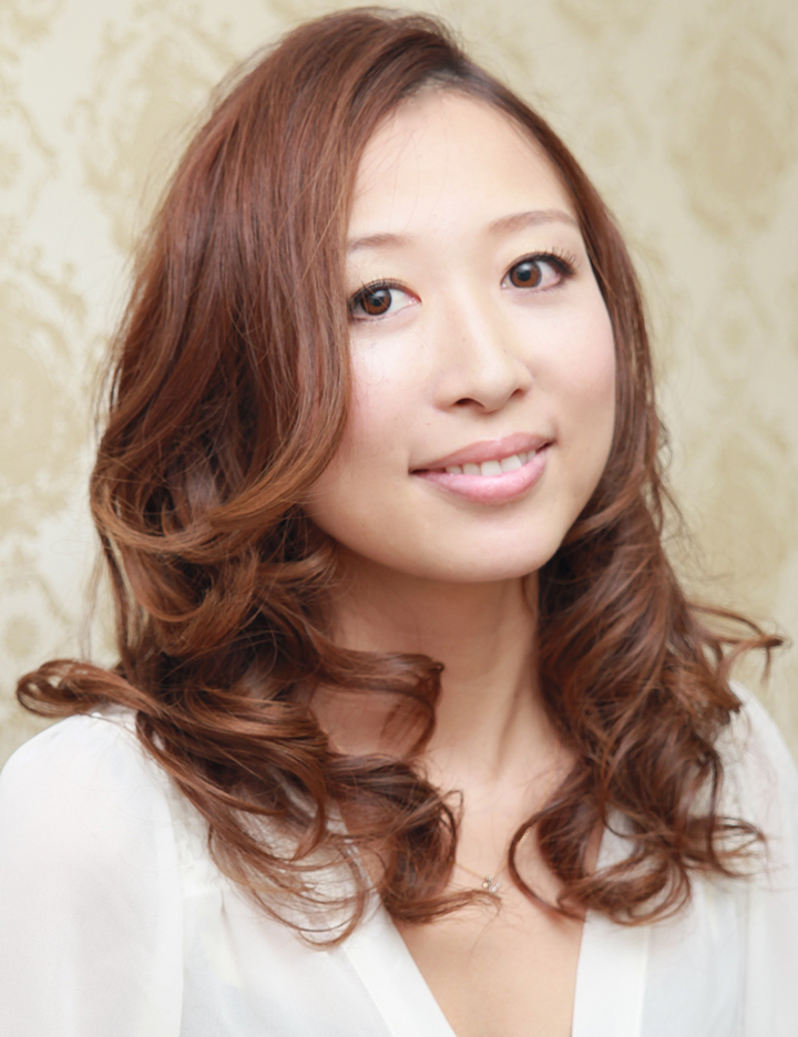  杉本　香織