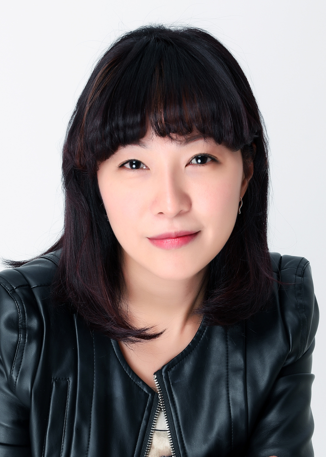 李扅佳